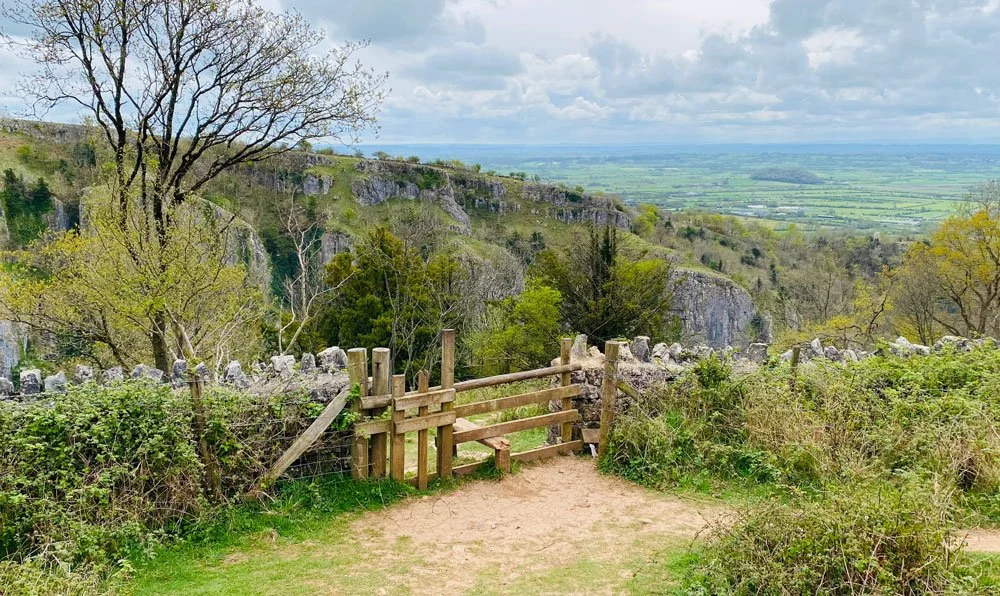 Cheddar gorge somerset.jpg